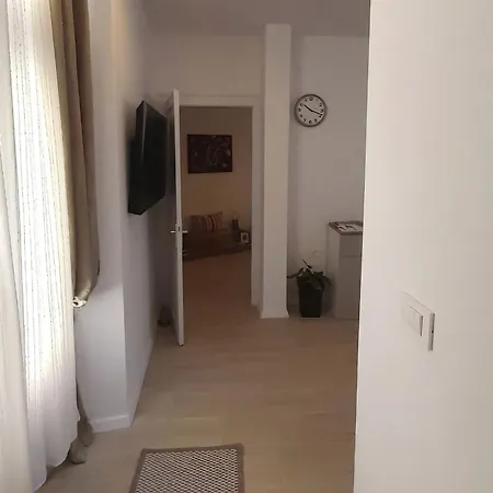 Eli I Val