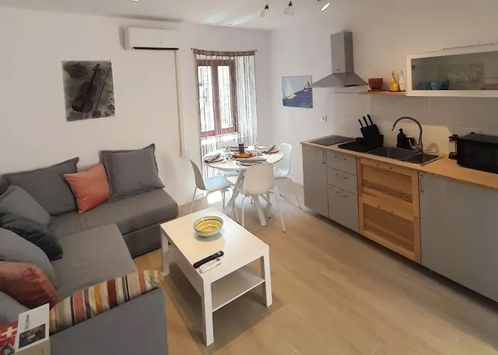 Eli I Val Daire Rovinj